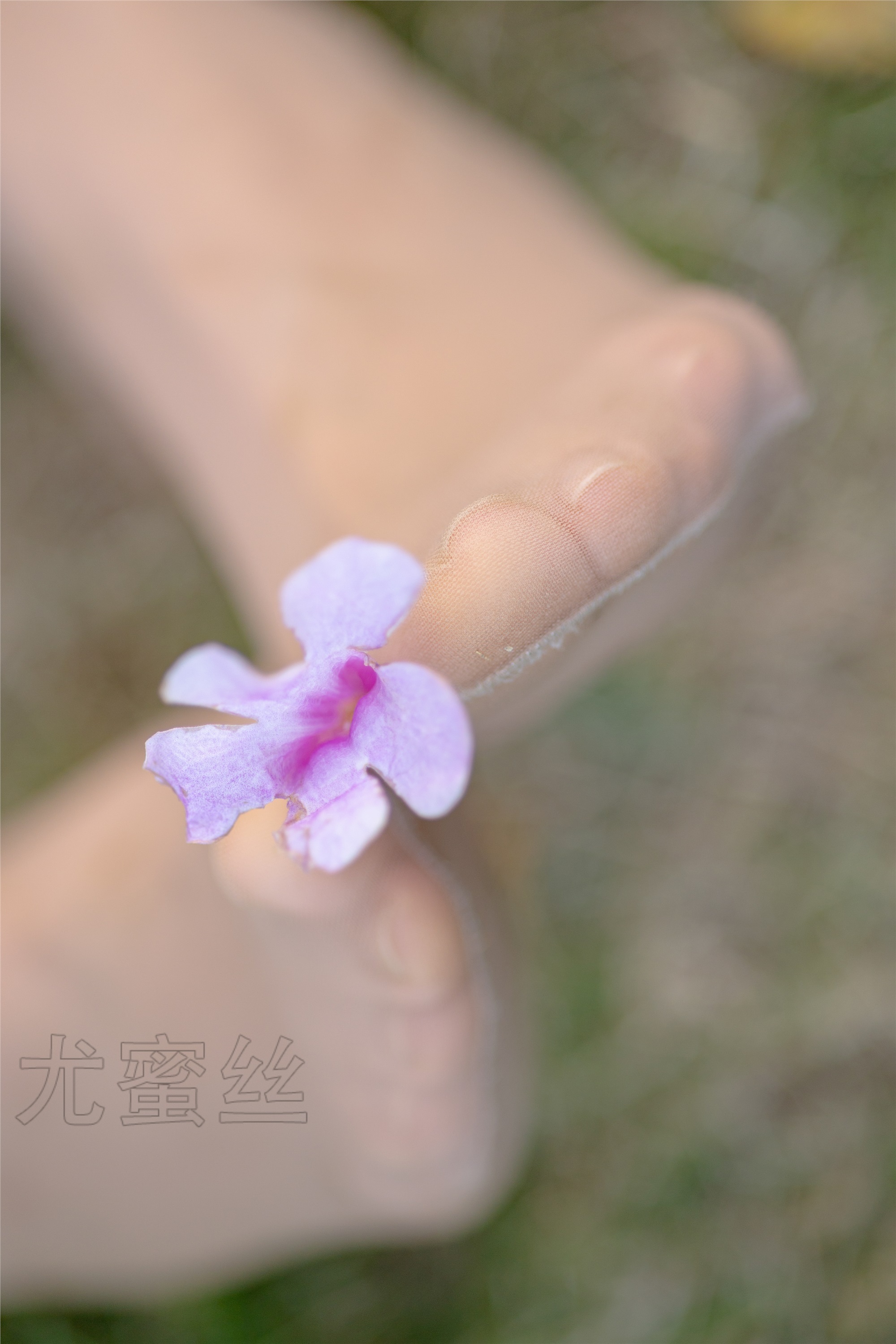 尤蜜丝 穿搭写真 NO.087